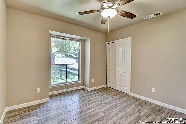 7731 Pipers Hl — Photo 20
