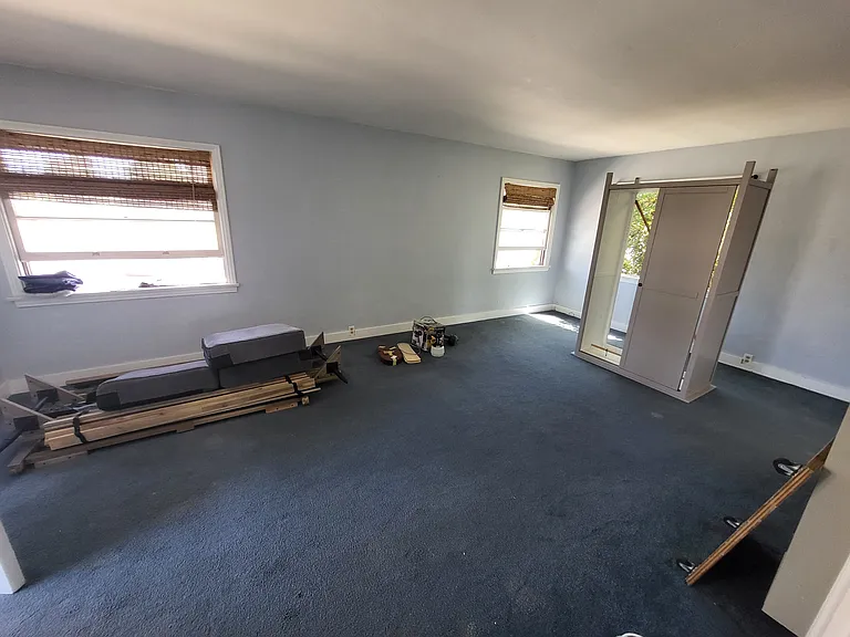 800 Electric Ave — Photo 18