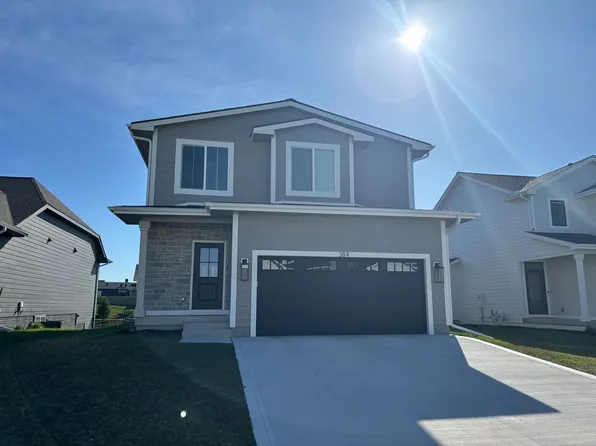 384 S 91st St, West Des Moines, IA 50266