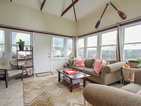 5th image of 5466 N La Crosse Ave