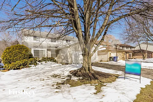 1143 Greensfield Dr Photo 1