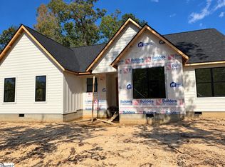 1048 Goodjoin Rd, Campobello, SC 29332