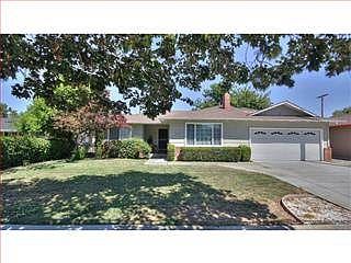 4th image of 1098 Phelps Ave
