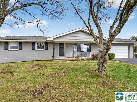 3rd image of 1626 3rd St