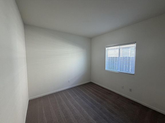 3rd image of 559 Tolman Way