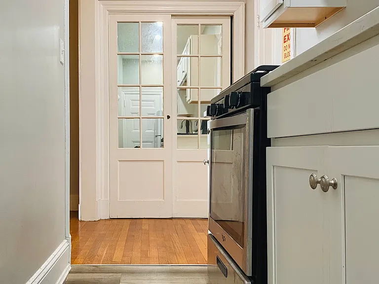 16 W Mount Vernon Pl #2B — Photo 6