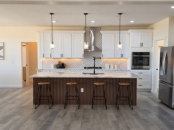 3rd image of 50255 Oak Park Drive