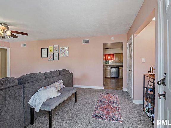 3rd image of 3117 S 1st St #62703