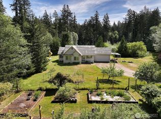 965 Rehberg Rd, Greenbank, WA 98253