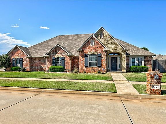 2nd image of 1301 Excalibur Ct
