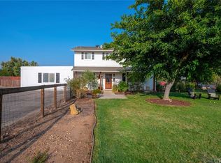9526 Los Palos Rd, Atascadero, CA 93422