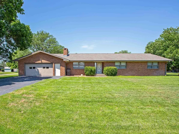 12114 Alexander St, Roseland, NE 68973