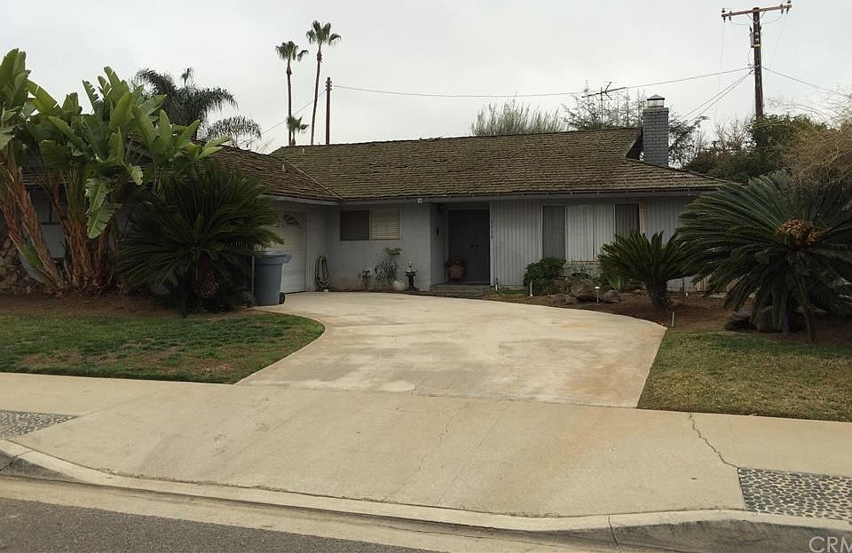 1st image of 1516 E Wanamaker Dr