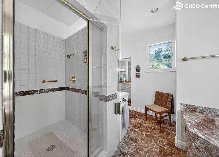 Master bath shower