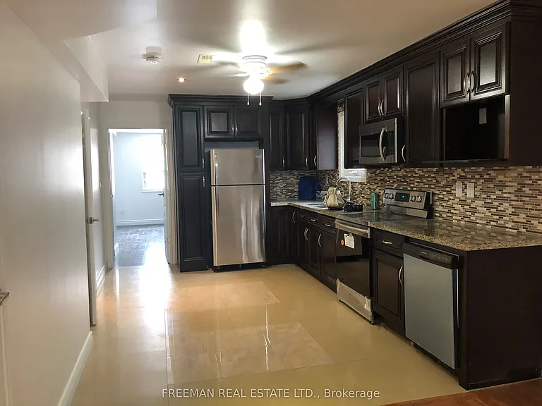 1022 Gerrard St E #2 — Photo 5