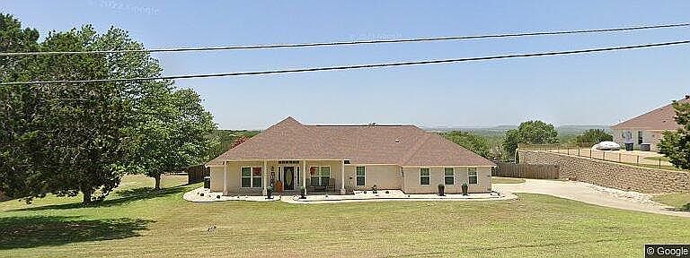 1st image of 2410 Freedom Ln