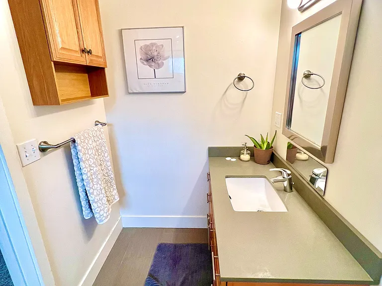 453 Ashton Ave — Photo 10