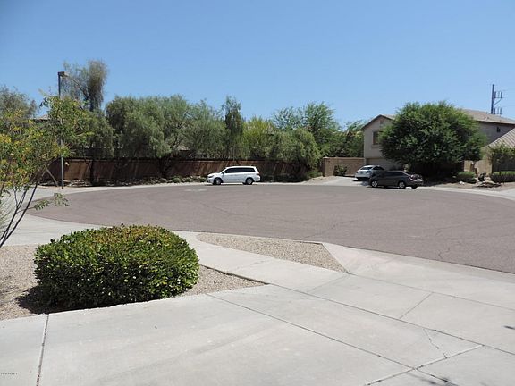 5th image of 20912 N 39th Pl