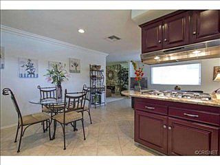5th image of 15687 El Cajon St