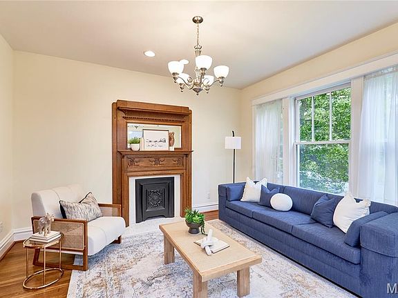 4th image of 3863 N Utah Pl