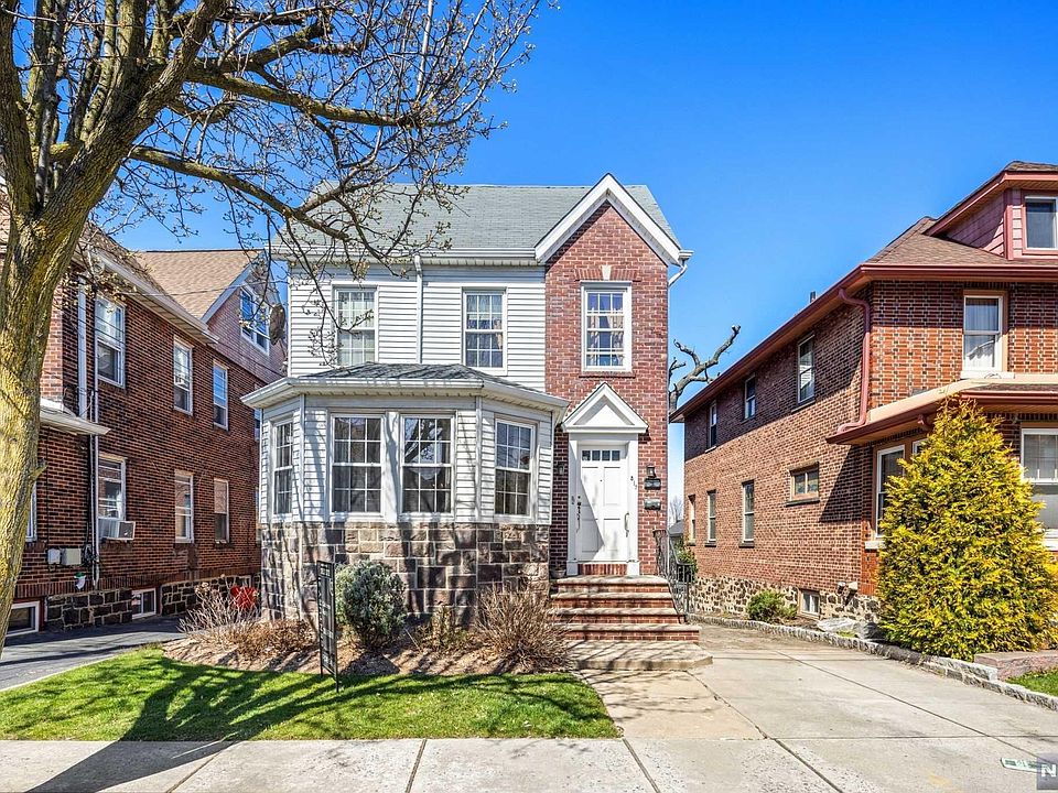 1st image of 517 Saint Pauls Ave