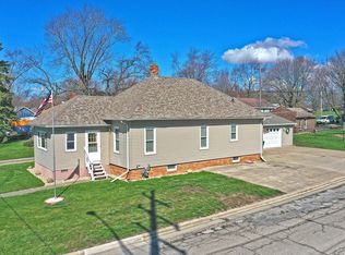 712 Barnhart St, Streator, IL 61364