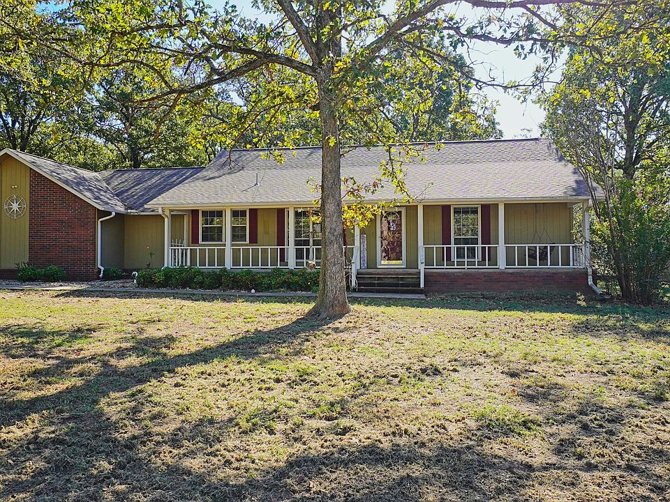 1st image of 61501 E 340th Ln