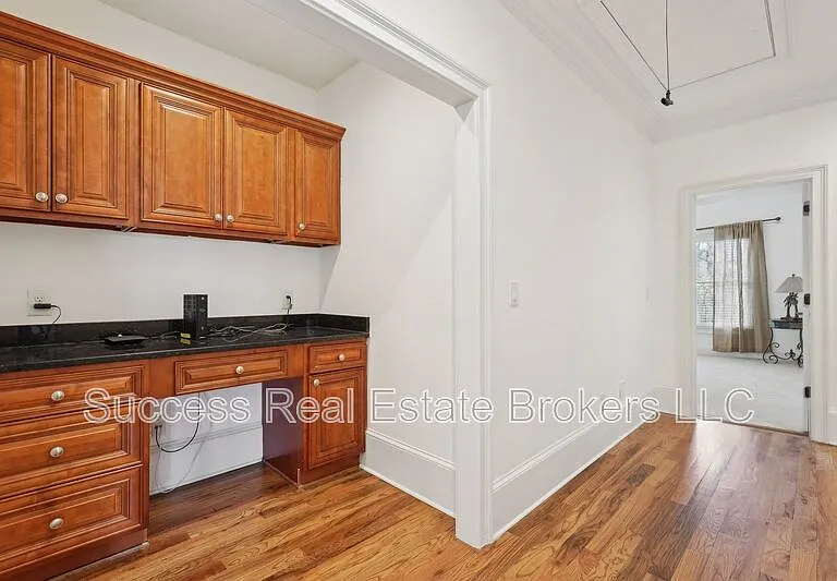 343 Summer Garden Dr — Photo 34