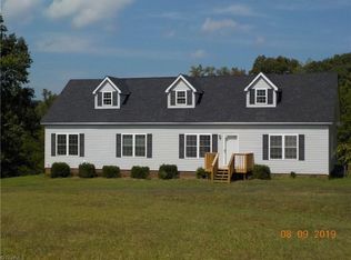 1185 Bent Twig Rd, King, NC 27021