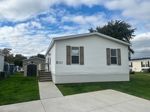 5285 Bart Dr