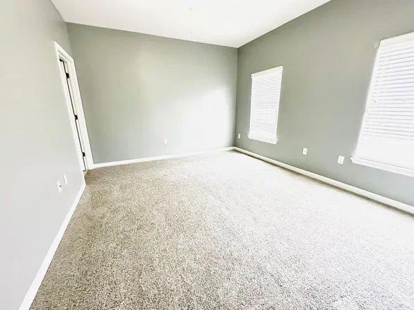 8235 Lobster Bay Ct, Jacksonville, FL 32256