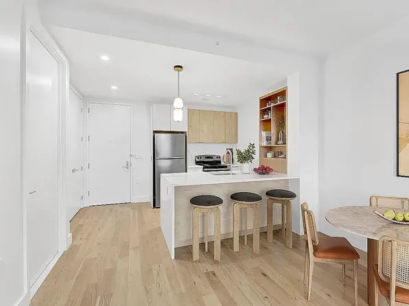 597 Grand Street 423 image 2 of 26