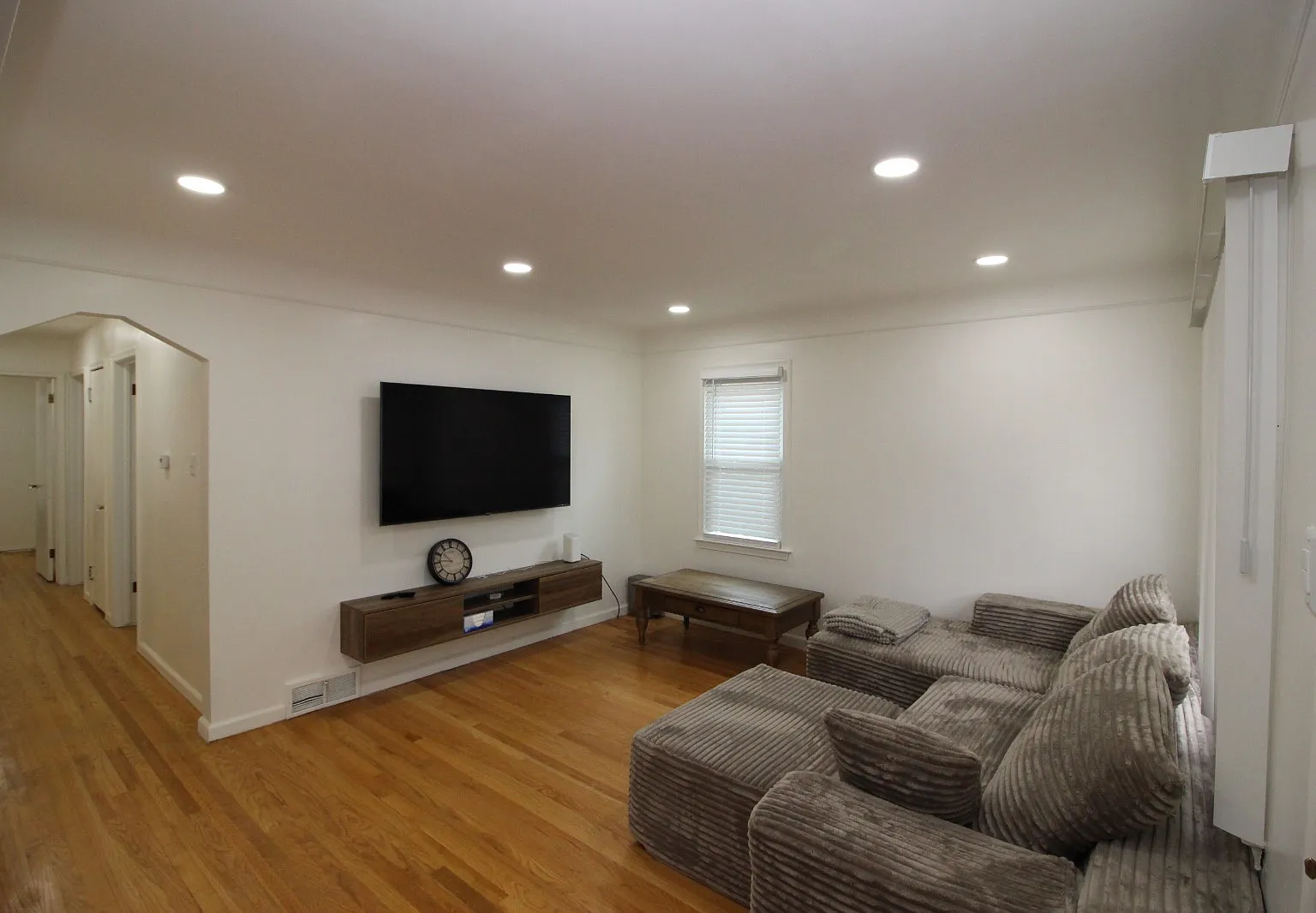 3 bed, 1273 sqft, $1,800 — Photo 4