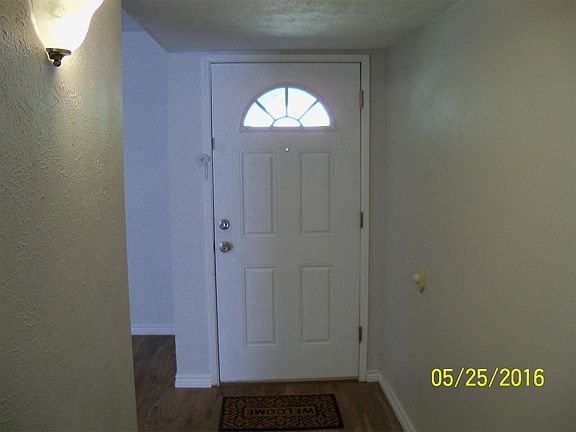 Entry way