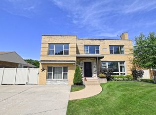 9256 S Francisco Ave, Evergreen Park, IL 60805