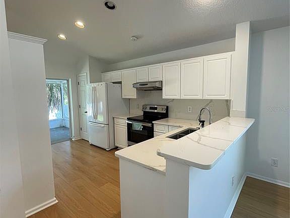 5th image of 5033 Prairie View Way