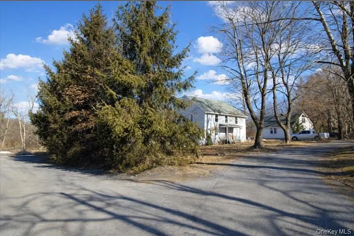 9 Benedict Ln — Photo 10