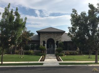 13307 Michaelangelo Dr, Bakersfield, CA 93314