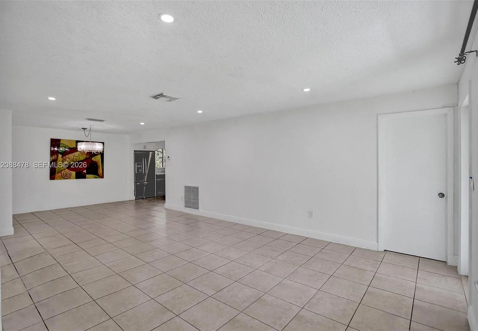 South Hollywood Amd Plat — Photo 2