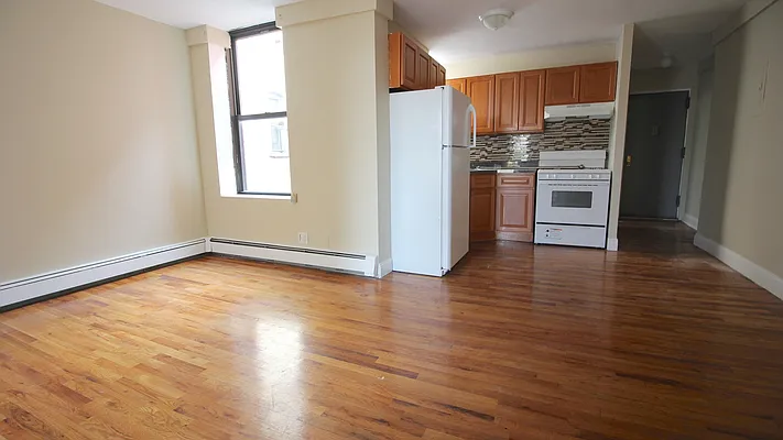 Rented by Nooklyn NYC LLC | media 22