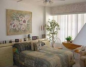 5th image of 3700 Galt Ocean Dr APT 404