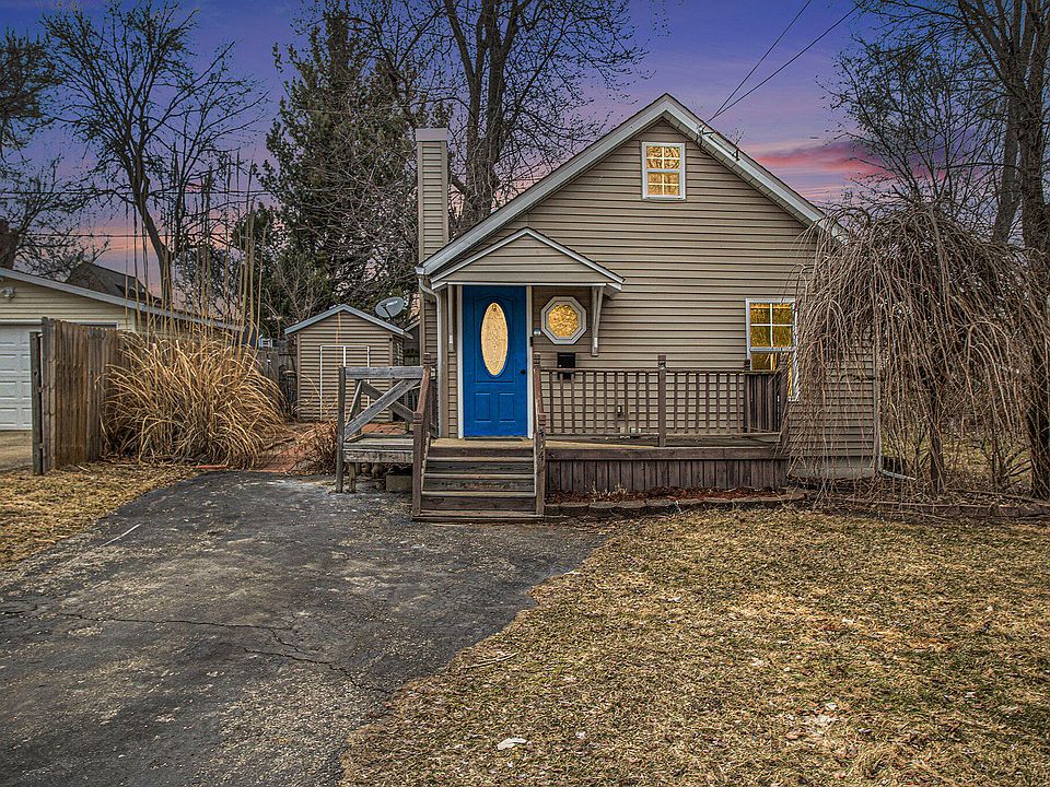1st image of 414 Iroquois Ave