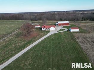 4786 Keller Rd, Iuka, IL 62849