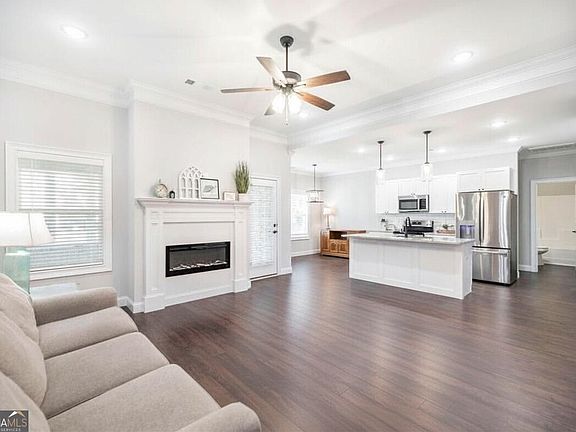 3rd image of 260 Caleb Way