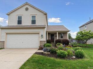 7638 Kenton Ct, Ypsilanti, MI