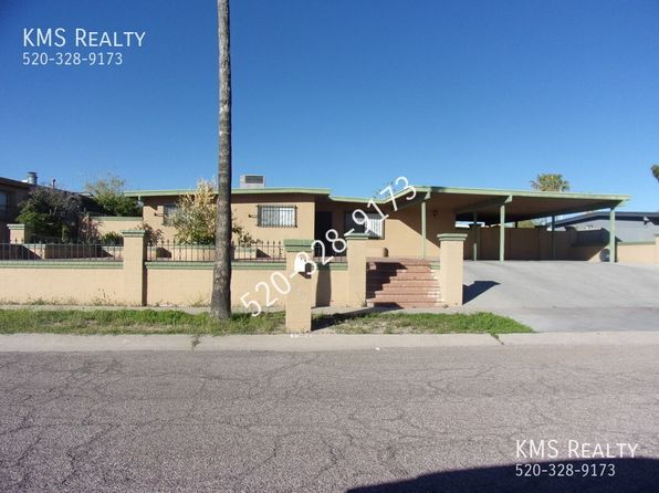 707 W Acadia Dr