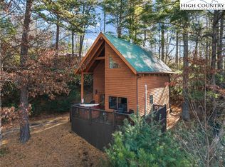 68 Bear Den Mountain View Drive, Spruce Pine, NC 28777