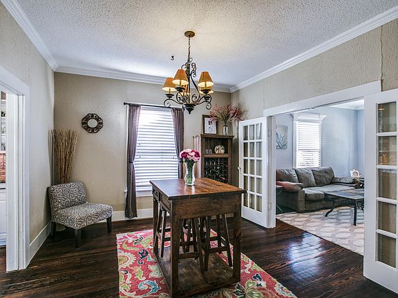 5th image of 5117 Birchman Ave