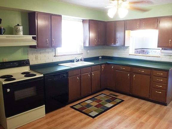 4th image of 4208 W Peachtree Ln