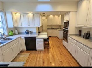 814 S Henderson St, Bloomington, IN 47401